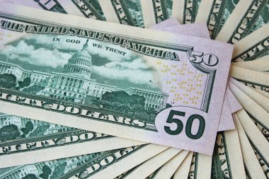 Doları notlar, katlanmış bir fan gibi