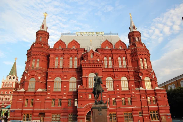 8 июля 2015, Москва, Россия. Вид на Исторический музей — стоковое фото