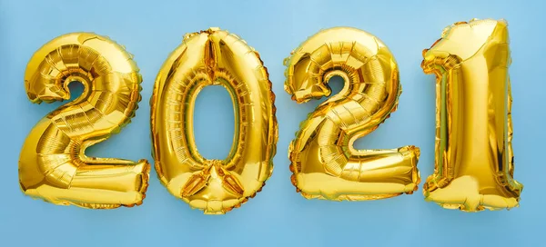 2021 Golden Balloon Text Blue Background Happy New Year Eve — Stock Photo, Image