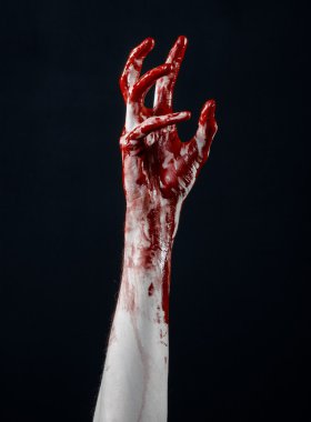 Kanlı halloween Tema: kanlı eller katil zombie izole siyah arka plan Studio