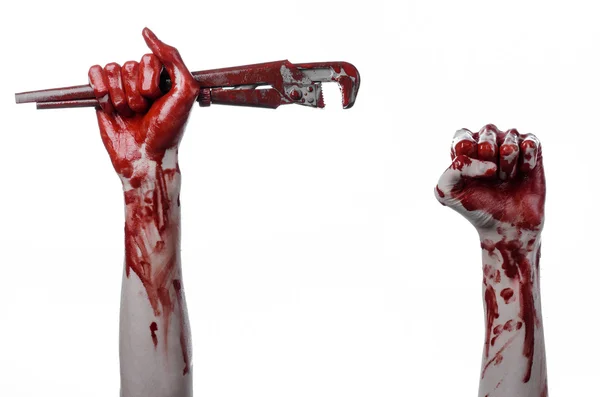 Bloody hand holding an adjustable wrench, bloody key, crazy plumber, bloody theme, halloween theme, white background,isolated , bloody hand of an assassin, bloody murderer, psycho, bloody monkey wrenc — Stock Photo, Image