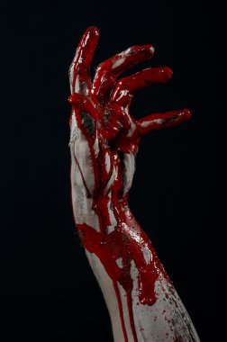 Kanlı Halloween Tema: korkunç zombi iblis kanlı eller üzerinde siyah bir arka plan