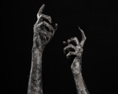 Kara ölüm, yürüyen ölüler zombi Tema, halloween Tema, zombi eller, izole, siyah arka plan, ölüm, mumya el, el, el eller şeytanın siyah çivi, canavar eller