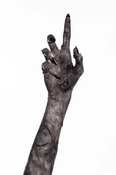Mão negra da morte, os mortos-vivos, tema zumbi, tema do dia das bruxas, mãos zumbi, fundo branco, isolado, mão da morte, mãos múmias, as mãos do diabo, unhas pretas, monstro mãos — Fotografia de Stock