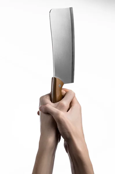 Mão segurando uma faca para carne, cutelo, chef segurando uma faca, uma faca grande, faca de cozinha, tema da cozinha, fundo branco, isolado, faca de açougue — Fotografia de Stock