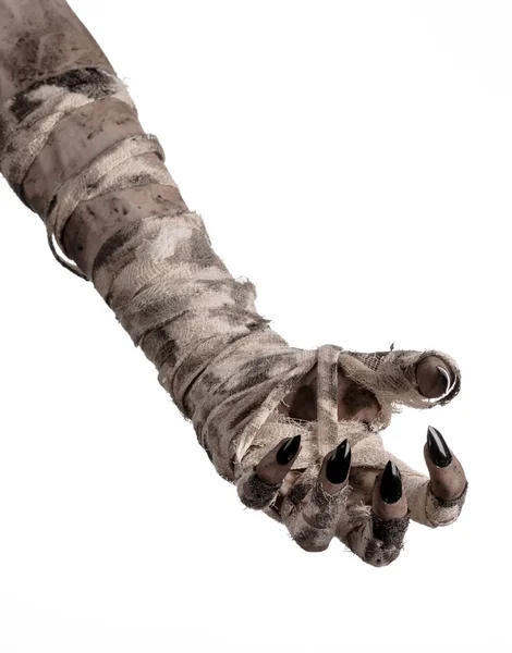 Halloween tematu: ręce straszny stary mumia na białym tle — Zdjęcie stockowe