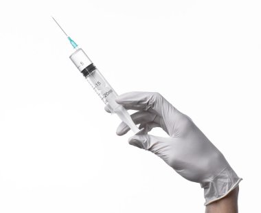 Tutan bir şırınga, beyaz eldivenli elini, büyük bir şırınga, sağlık sorunu, doktor doktor el izole arka plan, beyaz, beyaz eldiven doktor iğne yapar