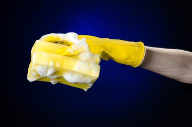Ev ve sanitasyon konu temizlik: sarı s tutan el