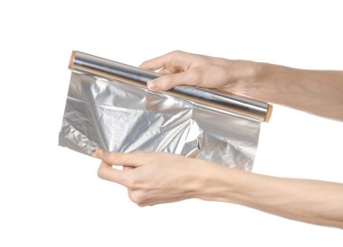 Pişirme ve shisha Konu: insan eli üzerinde izole bir folyo holding 