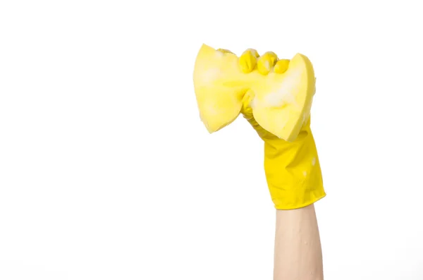 Hausreinigung und Hygiene Thema: Hand hält ein gelbes s — Stockfoto