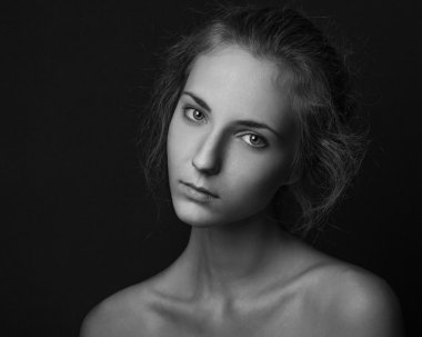 Dramatik bir girl Tema portresi: güzel bir kız portresi 