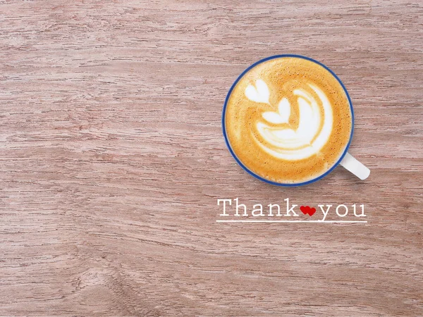 Das Wort Danke Mit Rotem Herz Und Latte Art Tasse — Stockfoto