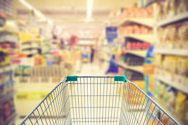 Panier en couleur vintage supermarché — Photo