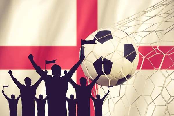 Siluetas de Abanicos de Fútbol con Bandera de Inglaterra .Cheer Concept v — Foto de Stock