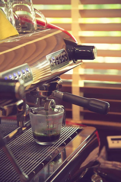 커피 메이커 빈티지 색상 — 스톡 사진