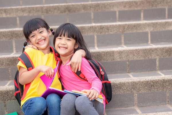 Two Little Girl Reading Book Together Adorable Asian Kids Enjoying — Zdjęcie stockowe