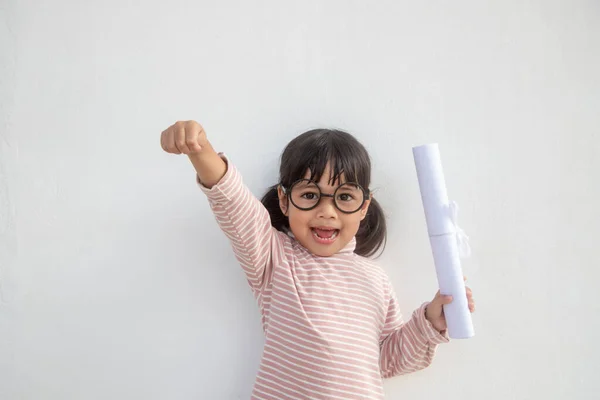 Meninas Felizes Com Conceito Graduação — Fotografia de Stock