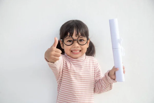 Meninas Felizes Com Conceito Graduação — Fotografia de Stock