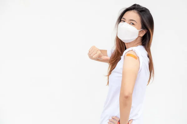 Las Mujeres Asiáticas Muestran Vendaje Brazo Mujer Asiática Feliz Siente — Foto de Stock