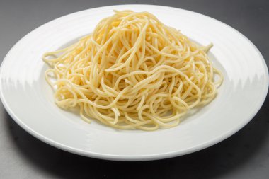 soslu spagetti