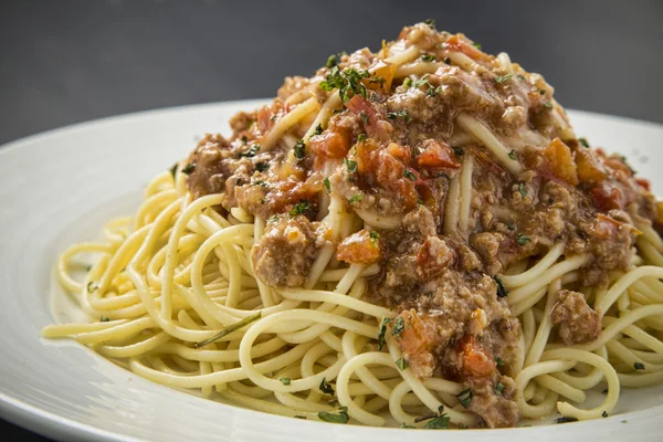 Spaghetti with mussels — Stock Photo, Image