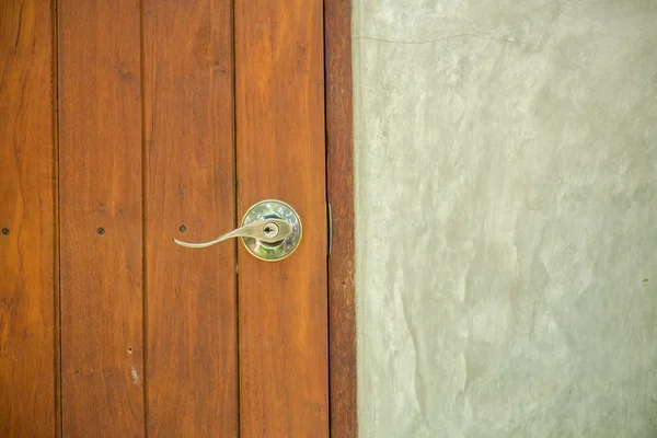 Ручка двері старовинні крупним планом — стокове фото