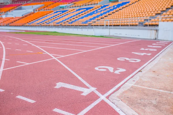 Numbers on running track  in stadium — Stock Photo, Image