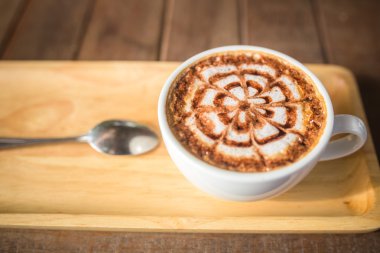 Latte Kahve sanat ahşap masa