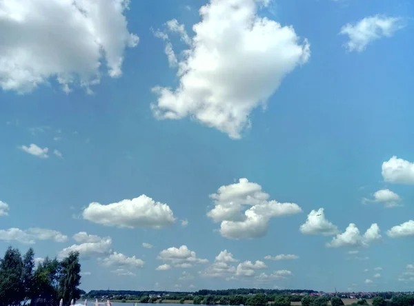 Красивое Небо Летний День — стоковое фото