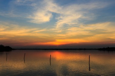 Marsh ve günbatımı