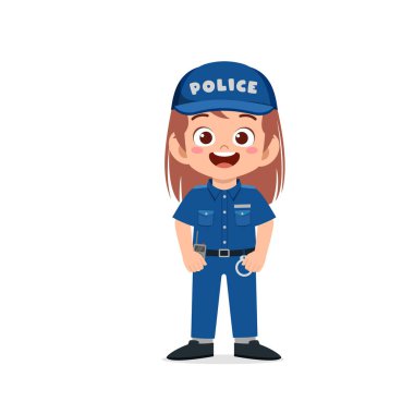 Mutlu küçük kız polis üniforması giyiyor.