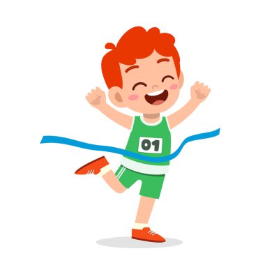 Küçük tatlı çocuk maraton koşuyor ve kazanıyor.