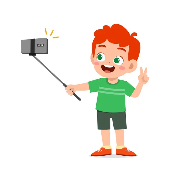 Cute Little Kid Boy Pose Selfie Front Camera — Stock Vector