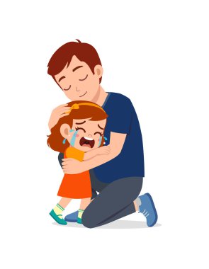 Genç baba ağlayan küçük kızı kucakla ve rahatlatmaya çalış.