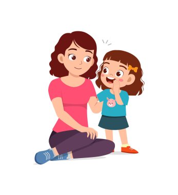 # Genç bir kadın fısıldıyor tatlı küçük bir kızla #