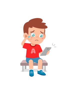 Küçük çocuk cep telefonu kullanıyor ve ağlıyor.