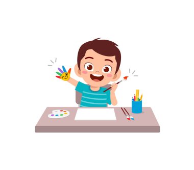 Resim yapmak için boya kullanan sevimli küçük çocuk.