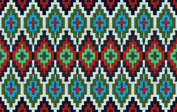 Elmas desenli yün kumaş