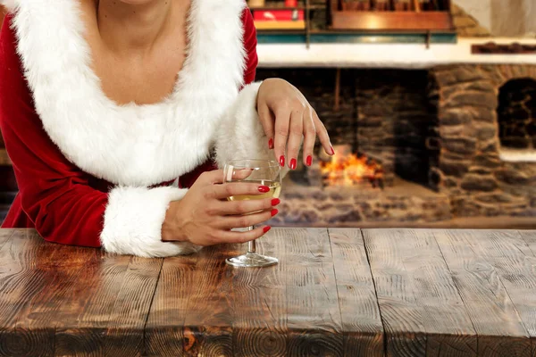 Santa Claus Mujer Parte Del Cuerpo Navidad Una Mujer Con — Foto de Stock