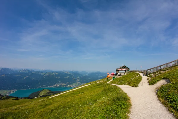 View To Lake Wolfgangsee & Gates Of Heaven From Schafbergspitze 1.783 In Salzkammergut — Stockfoto