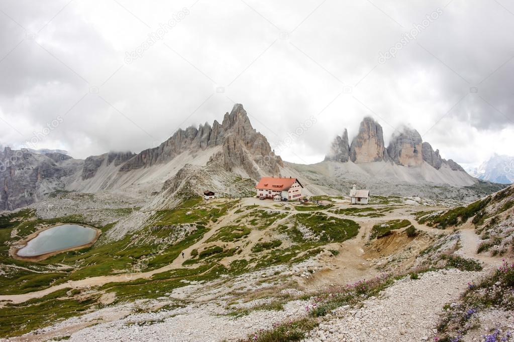 Tre Cime Di Lavaredo — Fotografias de Stock © RenePi #79907988