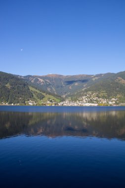 Görünümüne Zell Am bkz: Zell Gölü ve Kitzsteinhorn