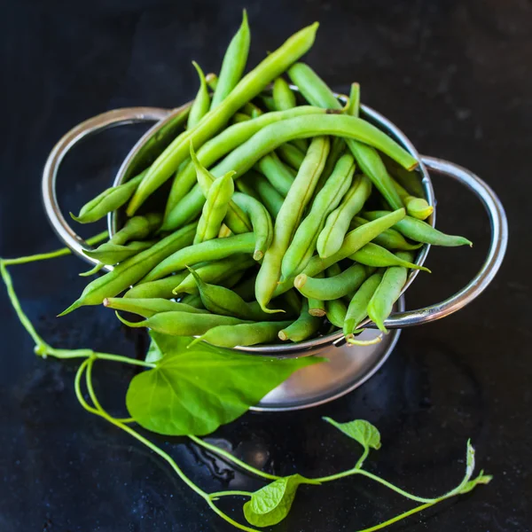 Green Beans in a Strainer — Stock Photo, Image