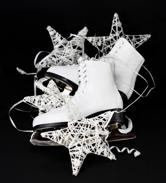 Skates and Christmas Decoration — Stock Photo, Image