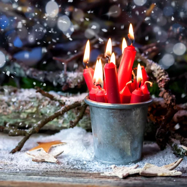 Kerstmis achtergrond met kaarsen — Stockfoto
