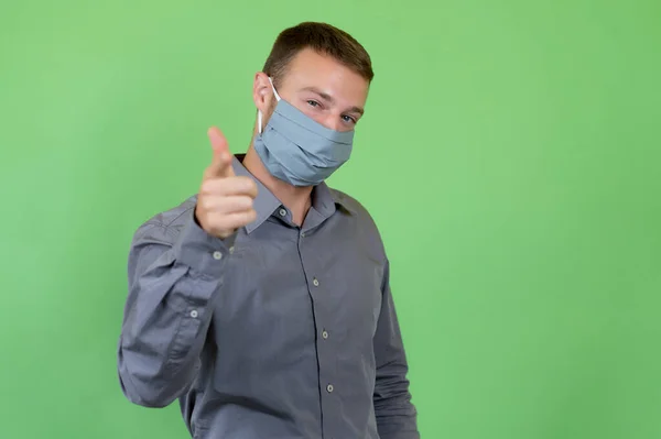 Hombre Con Máscara Protectora Como Protección Contra Pandemia Coronavirus Covid —  Fotos de Stock