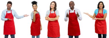 5 güzel Latin Amerikalı, Afrikalı, Kafkas garson ve garsonlardan oluşan bir grup beyaz arka planda izole edilmiş.