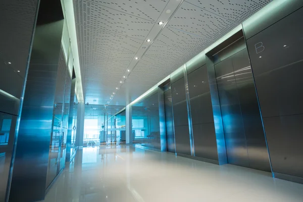 Ofisi'nin Asansör lobi