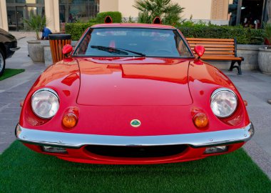 Doha, Katar - 3 Mart 2020: 1972 Lotus Europa Araba Spor Basımı 47