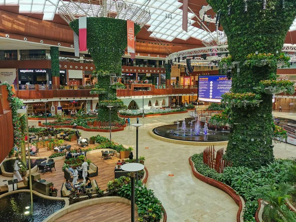 卡塔尔购物中心 卡塔尔多哈 2019年12月1日 开斋节期间卡塔尔美丽的购物中心之一 — 图库照片